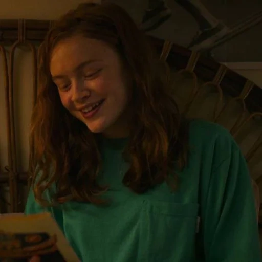 pembunuh bayaran, sadie sink, gadis pembunuh, stranger things 3, untuk little while