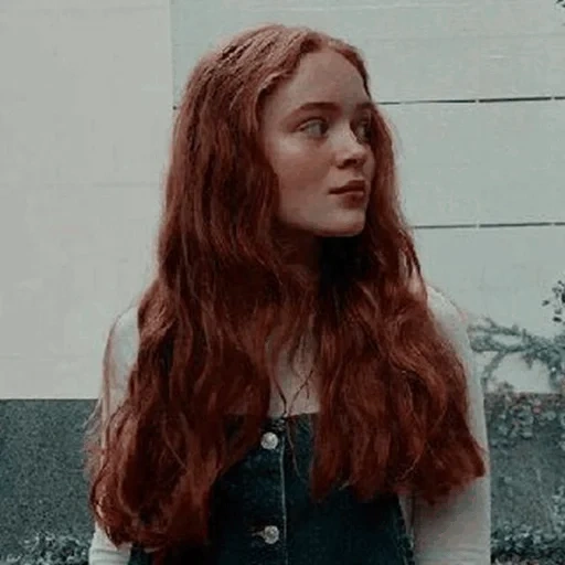 the girl, zarizino, sadie sink, red hair, rothaarige mädchen