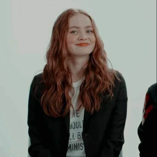 young woman, sadie sink, sadie sink, the girl is red