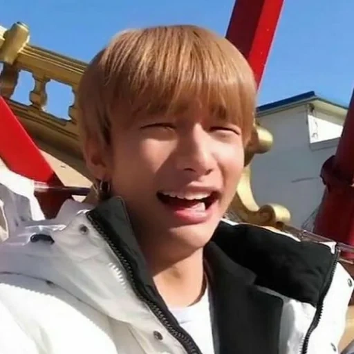 garoto, humano, taehyung, kim ta hyun, momentos engraçados