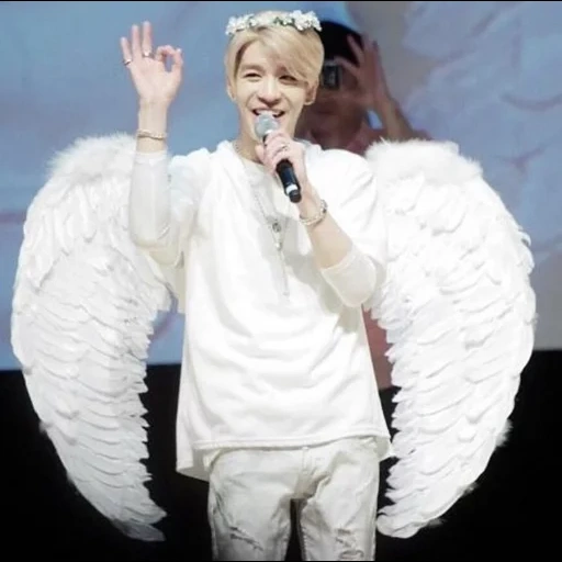 азиат, bts rm, крылья ангела, ким намджун angel, белые крылья ангела