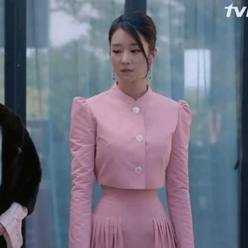 ye ji, seo ye ji, наряды е джи, платья корейские, seo ye ji розовый костюм