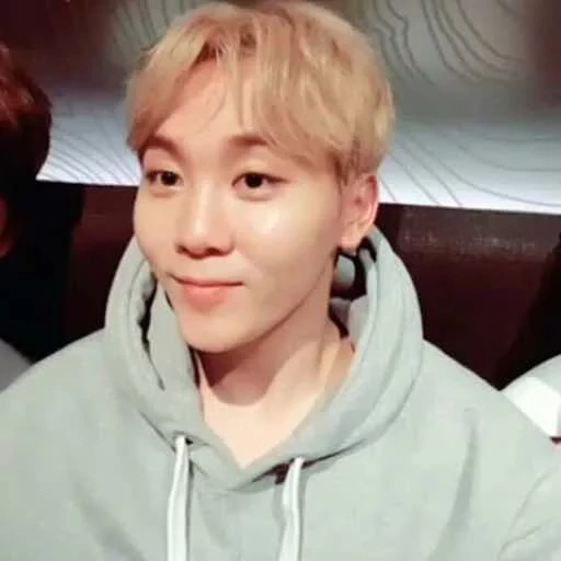 testa di mandrino, qi myung, paraffina clorurata a catena corta del gruppo giovanile antiproiettile, hoseok bts, run bts 62 chimin