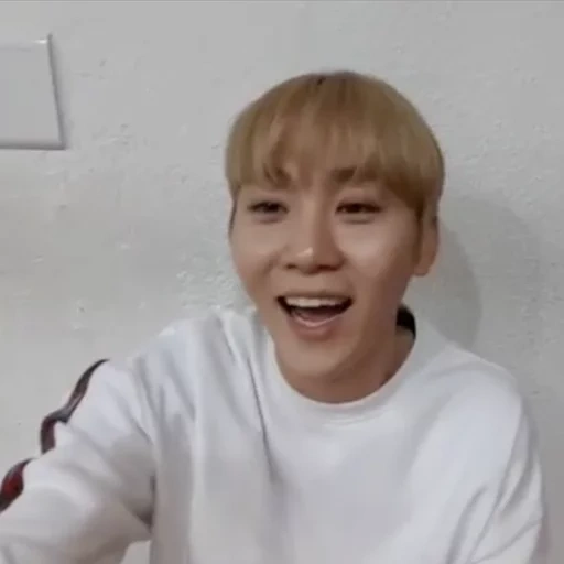 qiming, asiático, seungkwan lq, tiempo divertido bts, hu zhi siete selfie