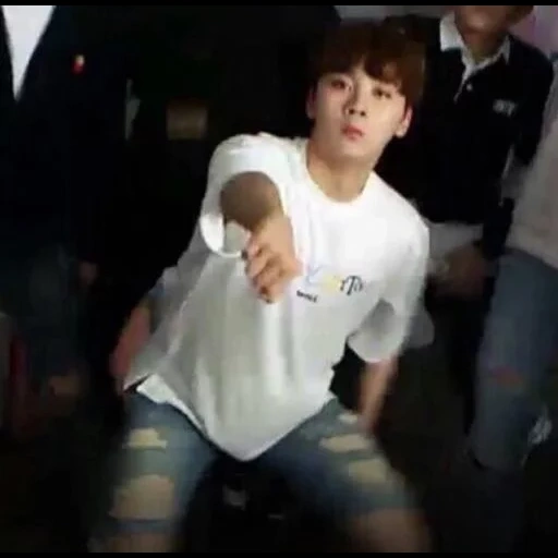 niño, modalidades populares, qimin bts, bangtan boys, chico guapo