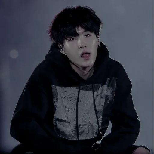 rongji bts, zheng zhongguo, min youngi, yoongi bts, bts suga demon