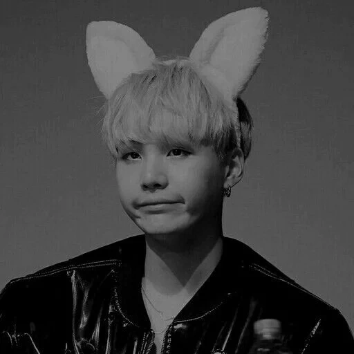 yoongi, shuga banny, min yungi dear, shuga bts ears