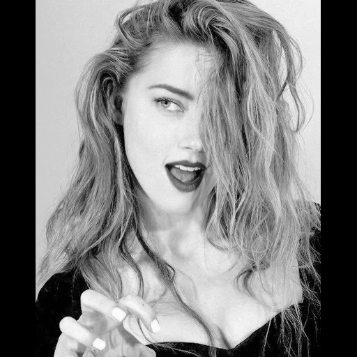 amber heard, amber heard, the beauty of the girl, beautiful women, amber herd laughs