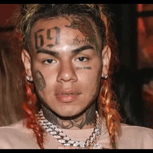 6 ix 9 ine, 6 ix 9 in gummo, tekashi 6 ix 9 in, 6ix9ine daniel ernandes, daniel hernandez 6ix9ine senza tatuaggio