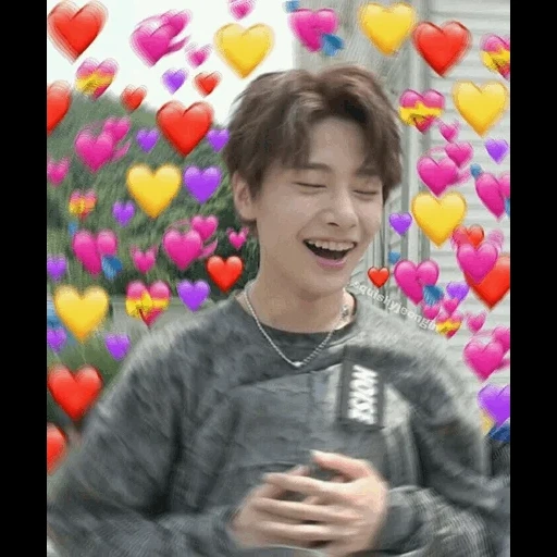 memes kpop, memes bts, um garoto bonito, memes de crianças chonin stray, corações de crianças perdidas felix hearts