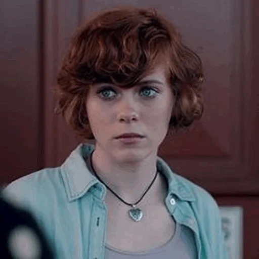 actriz, chica, sophia lillis, beverly marsh, sophia lilith nancy drew