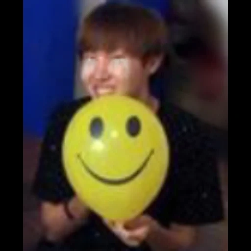 asiatique, des ballons, boules smiley, balle avec un sourire, ballons aériens