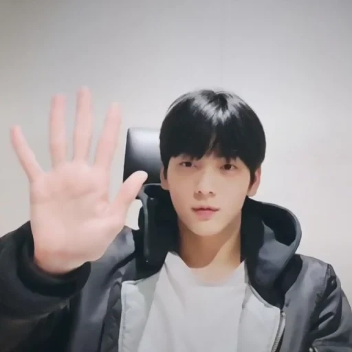 asiatico, umano, jan chonin 18, soobin vlive, un bel ragazzo