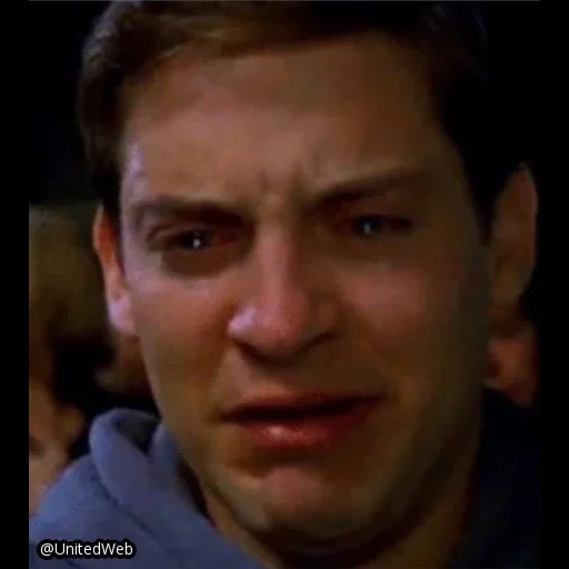 lente de filme, toby maguire, motivo peter parker, chorando toby maguire, é benéfico viver separado dos pais