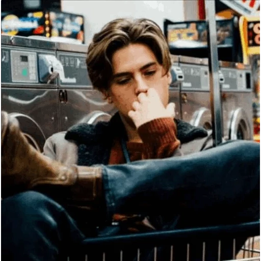 ривердэйл, спроус дилан коул, ривердейл коул спроус, cole sprouse riverdale, коул спроус ривердейл эстетика