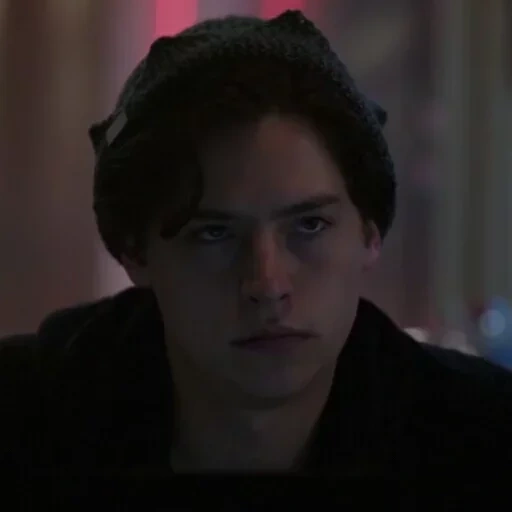 riverdale, spruce dylan cole, cole spruce riverdale, cole sprouse riverdale, jagerhead jones riverdale