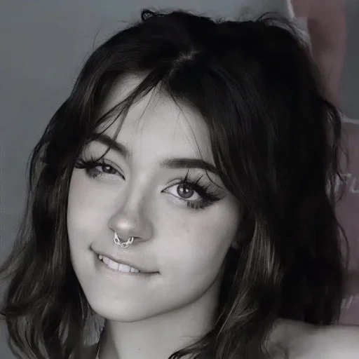 gadis, gadis, tessa cazabon, nasja kamenskich, hannah owo streamer