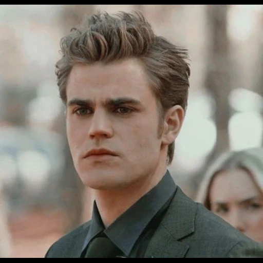 stefan, paul wesley, les journaux de vampire, stefan salvatore, campagne de strellson