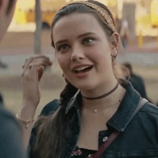 telecamera, langford, campo del film, katherine langford, katherine langford con amore simon