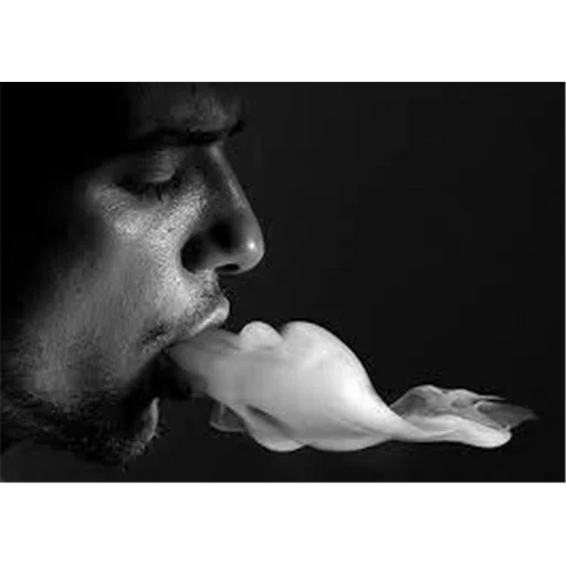 дым, дым изо рта, сигаретный дым, запрет курение, мужик курит удовольствием