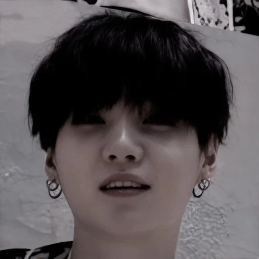 ci ming, yoongi bts, zheng zhongguo, bts jungkook, estetika tangan chongguo