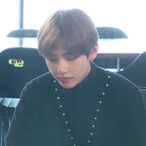 taehen, taehyung, kim ta hyun, meninos de bangtan, taehyung bts