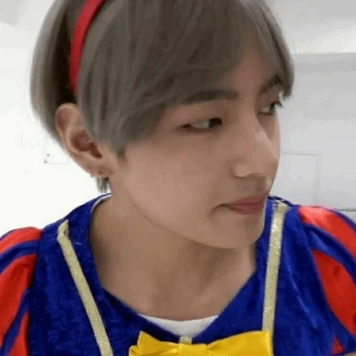 тэхен, taehyung, ким тэ хён, taehyung bts, бтс тэхен белоснежка