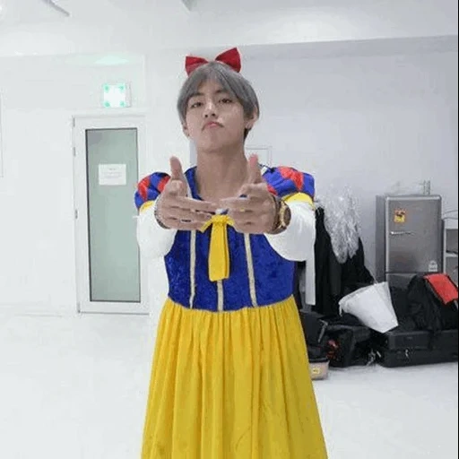 bts angkatan darat, kim ta hyun, anak laki laki bangtan, bts taehen snow white, bts taehen snow white