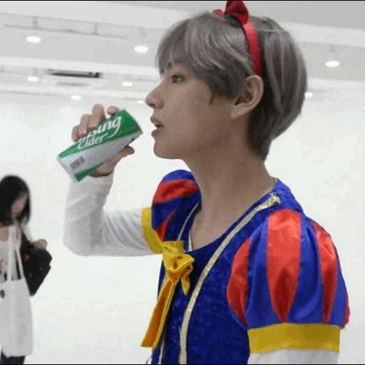 taehen, kim ta hyun, taehyung bts, taehen bts go go, bts taehen snow white