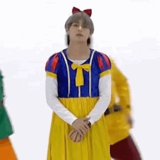 bcc branca de neve, taehen branca de neve, bts taehen branca de neve, bts taehen branca de neve, namjun dress sailormun