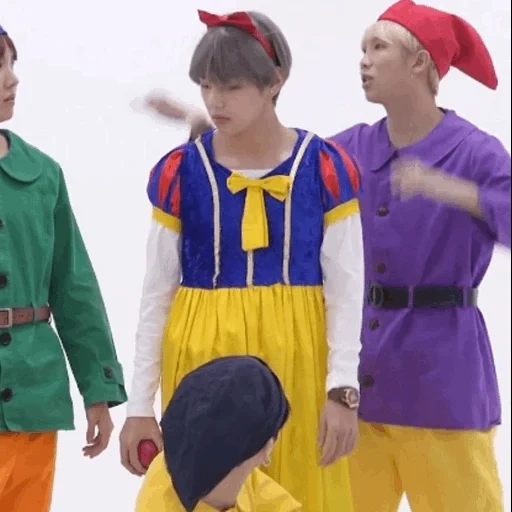 bts group, bcc snow white, kim taehen go go, bts taehen snow white, bts taehen snow white