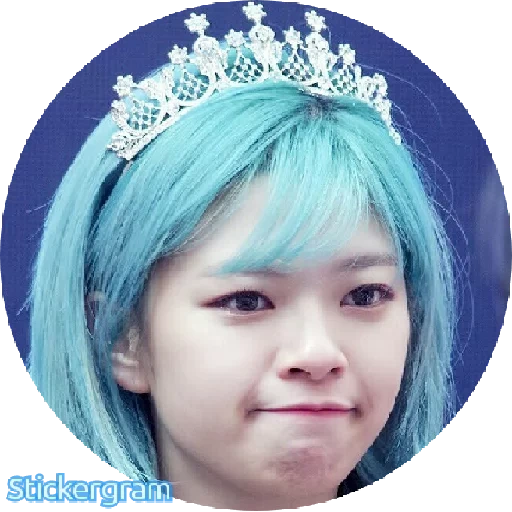 twice, twice jungyeon, twice jeongyeon, gira el estilo de hyun, twice jeongyeon cabello azul