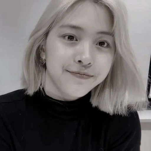 femme, humain, jeune femme, ryujin itzy, cheveux blonds