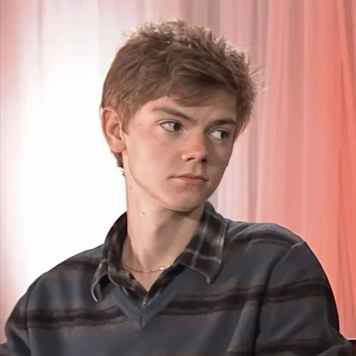 aktor, anak laki-laki, manusia, aktor nikita, thomas sangster