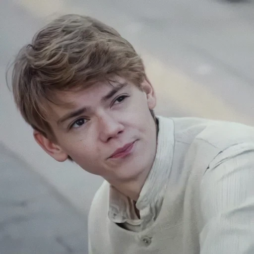 anak laki-laki, thomas sangster, thomas sangster, phantom halo 2014, thomas sangster fantom galo