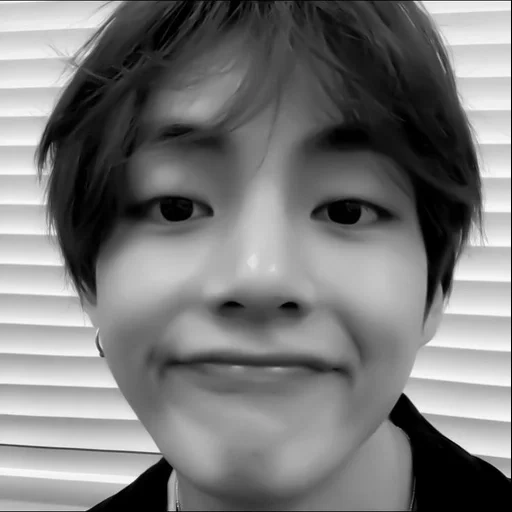 тэхен ким, бтс тэхен, ким тэ хён, taehyung bts, ким тэхён селфи