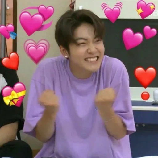 memes bcm, jung jungkook, amino amino, feliz cumpleaños, coreanos con corazones con un meme
