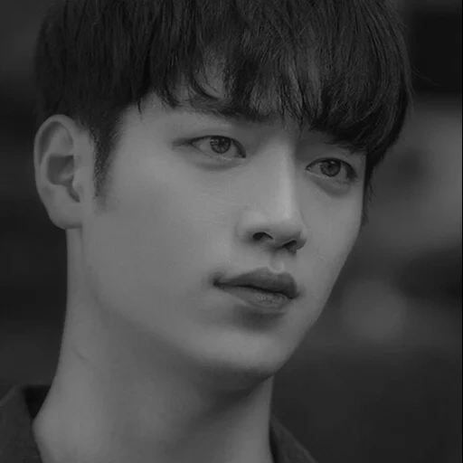 xu kangjun, seventeen clock, the actors are all beautiful, korean actor, the actor is a handsome man