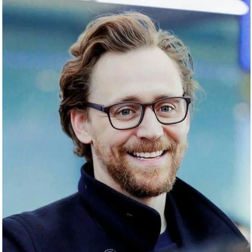том хиддлстон, tom hiddleston loki, tom hiddleston beard, том хиддлстон бородой