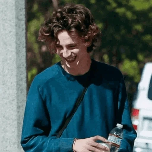 cara, timothee, timothy shalame, penteados masculinos, lady bird timothy shalame