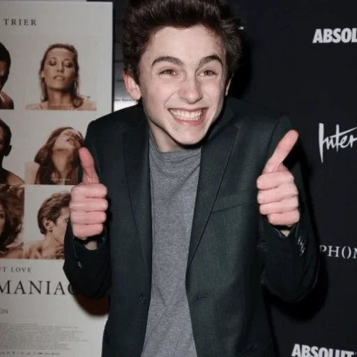 timothee, тимоти шаламе, дилан райли 2020, кайл галлнер.актёр, timothee chalamet nymphomaniac