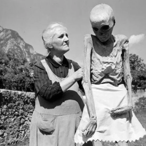 венцоне, deep web, на самом деле, мумии венцоне италия, выгул мумий венцоне италия 1950