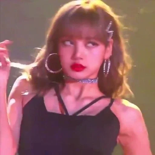 polvo negro, jenny lisa, lisa blackpink, blackpink lalisa, cintura de polvo negro zorro