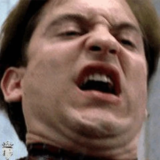 face meme, toby maguire, toby maguire lloró, spider-man 3 enemigo reflectante, toby maguire spider-man sonríe