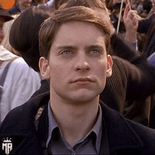 human, field of the film, toby maguire willem defoe 2001, toby maguire man spider 2022, toby maguire man spider 2021