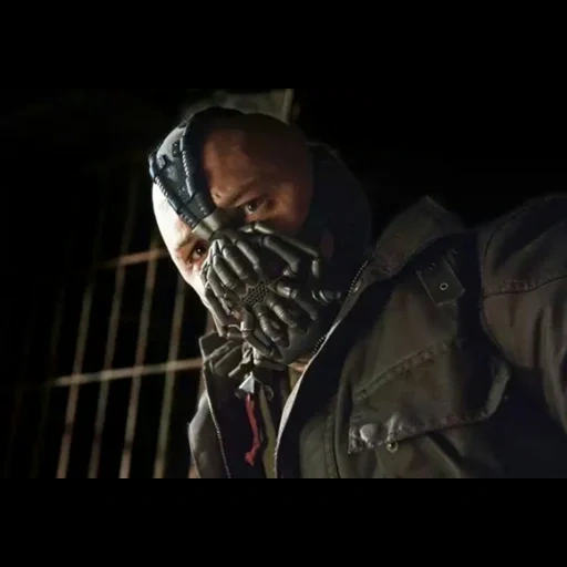 o cavaleiro das trevas, tom hardy bane, tom hardy cavaleiro das trevas, dark knight revival of the legend, ninguém se importava com quem eu era até colocar uma máscara