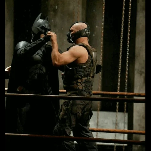 cavaliere oscuro contro bane, bane vs batman dark knight, dark knight revival of the legend, christopher nolan trilogy dark knight, batman contro superman zare justice