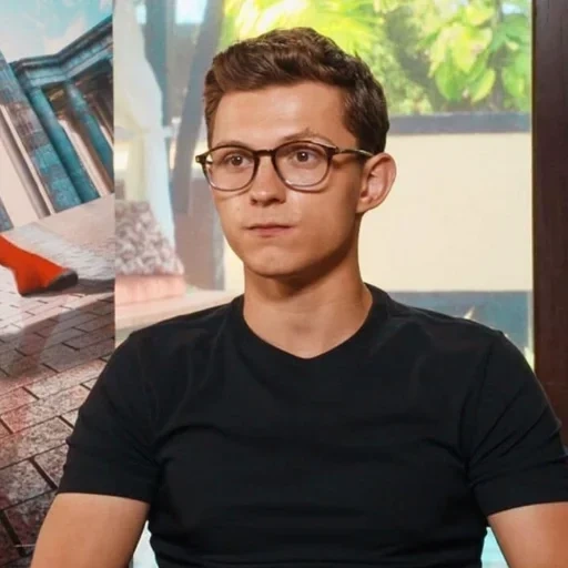 том холланд, человек-паук, zendaya tom holland, tom holland spiderman, peter parker tom holland