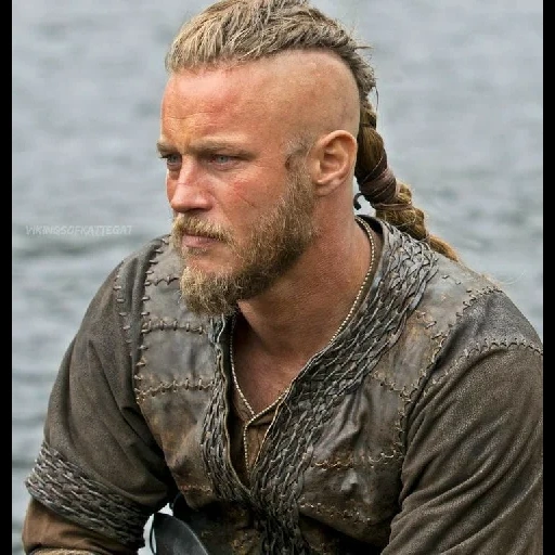 ragnar lodbrok, acconciatura ragnara, acconciature dei vichinghi, acconciature dello stile vichingo, le acconciature dei vichinghi sono maschi