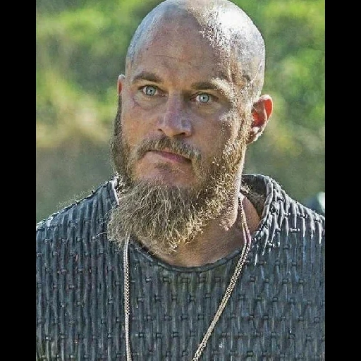 ragnar, ragnar vikings, ragnar lodbrok, ragnar lodbrok è calvo, vikings ragnar lodbrok